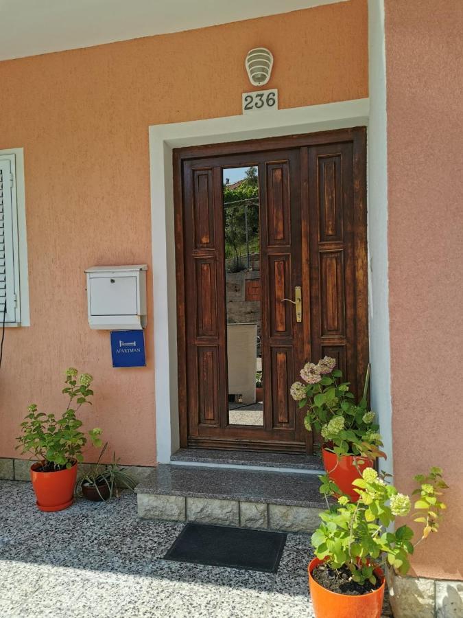 Apartment Martina Banjol Dış mekan fotoğraf