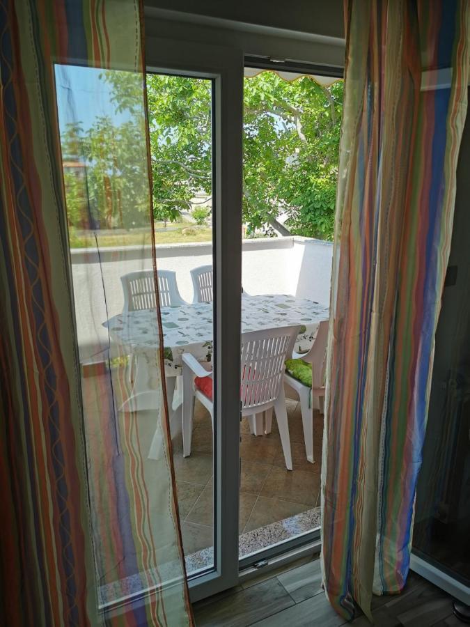 Apartment Martina Banjol Dış mekan fotoğraf