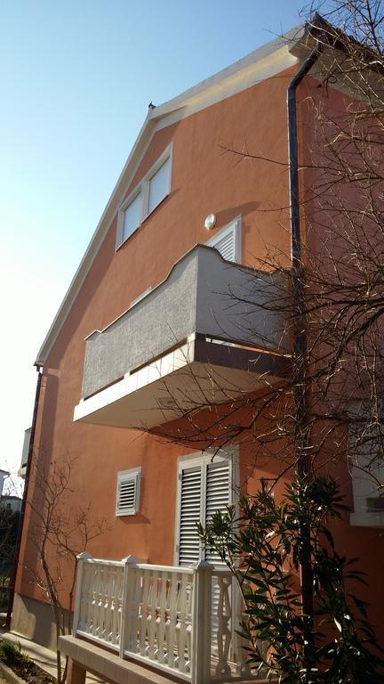 Apartment Martina Banjol Dış mekan fotoğraf