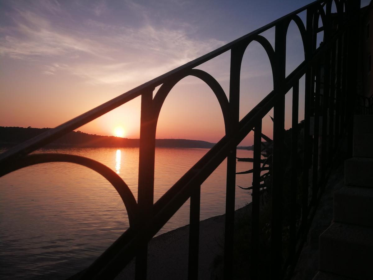 Apartment Martina Banjol Dış mekan fotoğraf