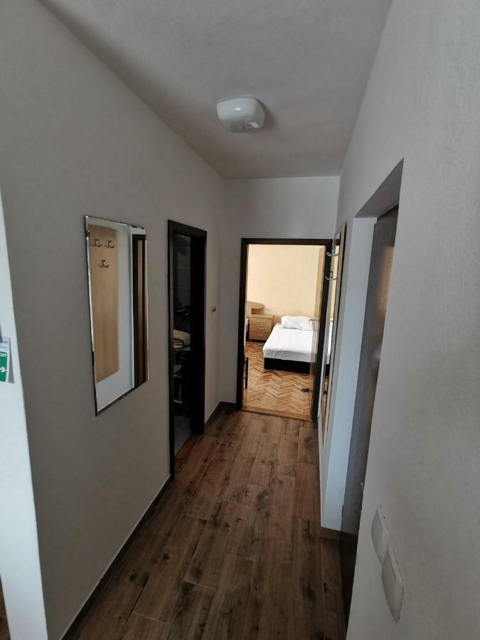 Apartment Martina Banjol Dış mekan fotoğraf