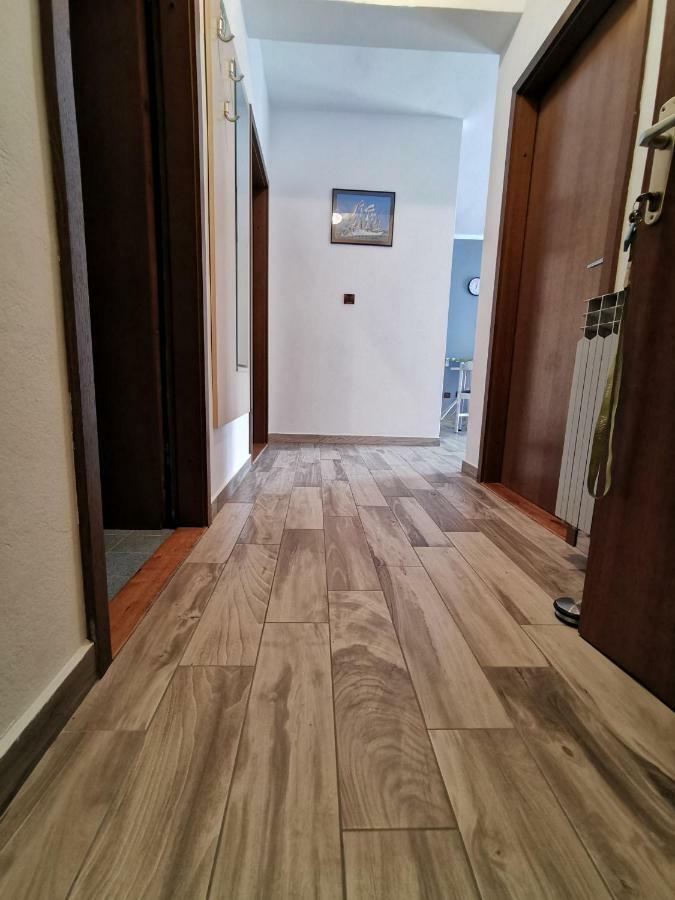 Apartment Martina Banjol Dış mekan fotoğraf